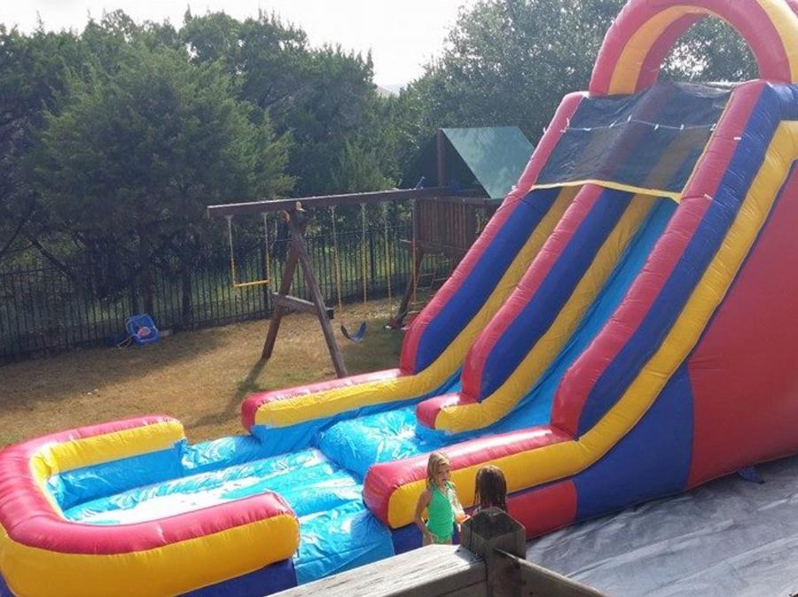 Dual lane inflatable water slide rental Austin TX with kids - Jump Around Party Rentals